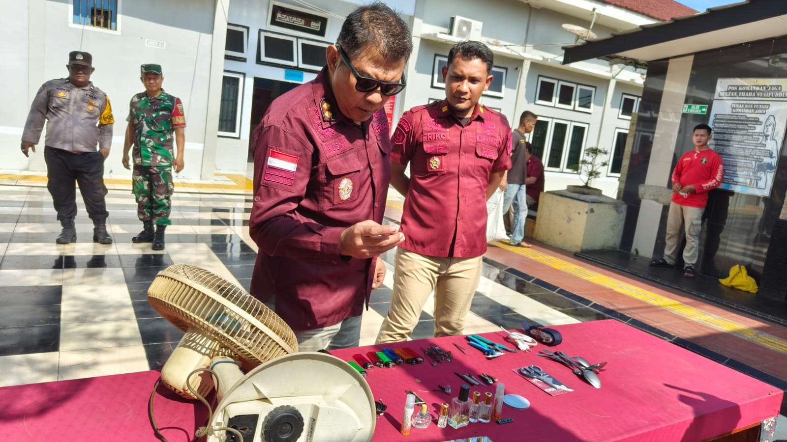 Lapas Narkotika Muara Sabak Gelar Razia Gabungan